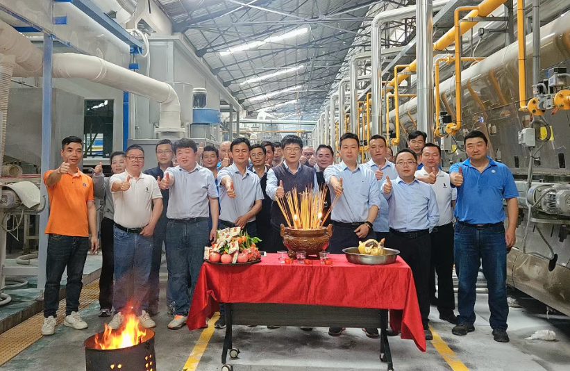 薪火升腾 再创辉煌 | 白兔瓷砖2026年生产基地点火开窑